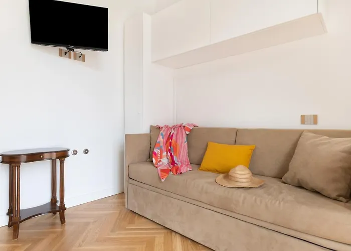 - Posizione Unica Nella Piazza Principale Apartment