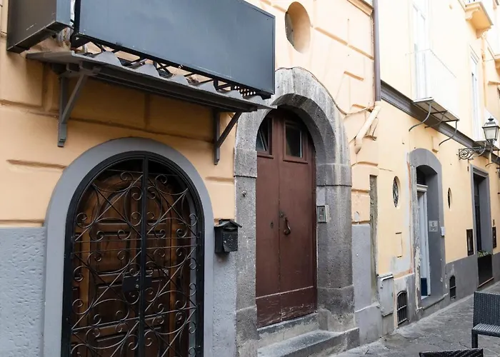 - Posizione Unica Nella Piazza Principale * סורנטו