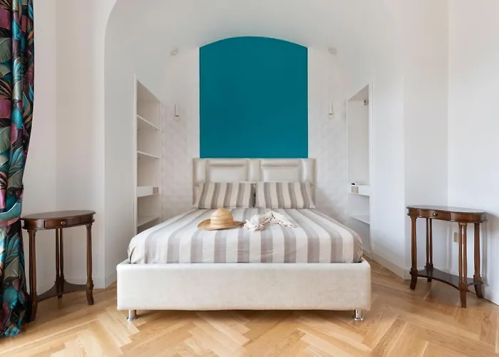 - Posizione Unica Nella Piazza Principale Сорренто